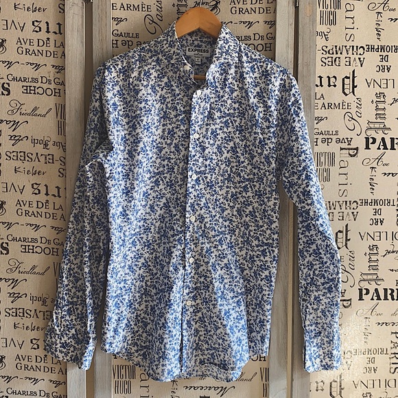 Express Shirts Mens Blue And White Floral Slim Fit Dress Shirt